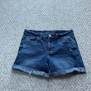 Aeropostale Boyfriend Midi Shorts Womens 4 Mid Rise Distressed Roll Hem 4.5"
